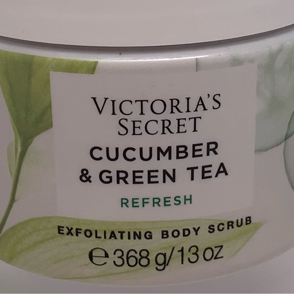 Retiring Soon! Victoria’s Secret Natural Beauty Cucumber/Green Tea Sugar Scrub - Picture 3 of 3